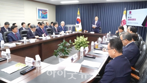 한교총은 지난 3일 서울 종로구 연지동 한국기독교회관 회의실에서 제7-3차 상임회장회의를 개최했다.