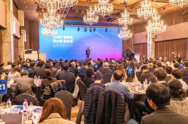 “북한 붕괴 시 화합의 열쇠는 ‘아이들’, 어린이센터로 양육해야”